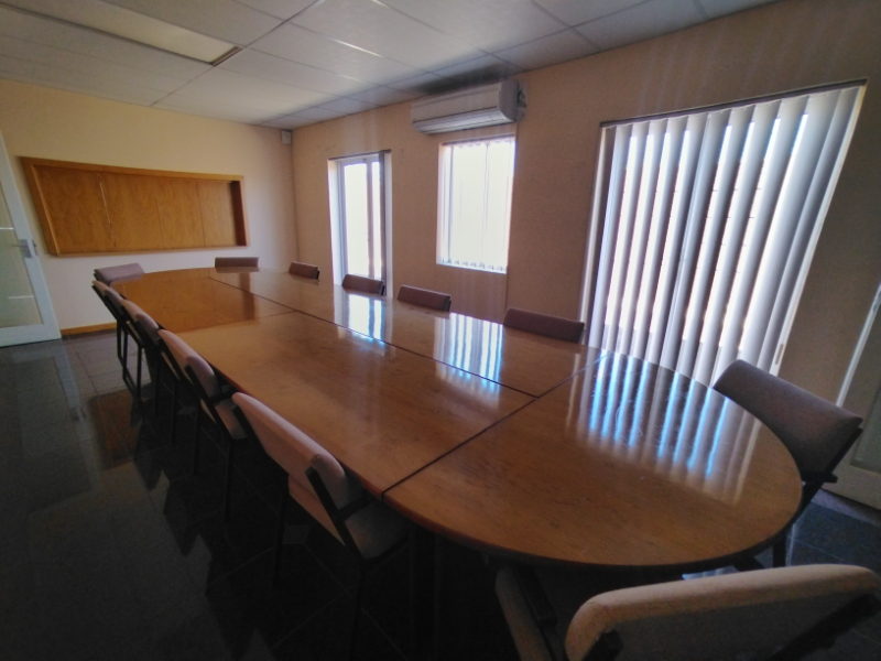 To Let commercial Property for Rent in Marconi Beam Industria Western Cape